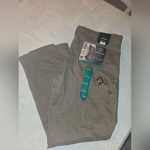 Mens 40x32 WP Weatherproof The Utility Trail Pant New